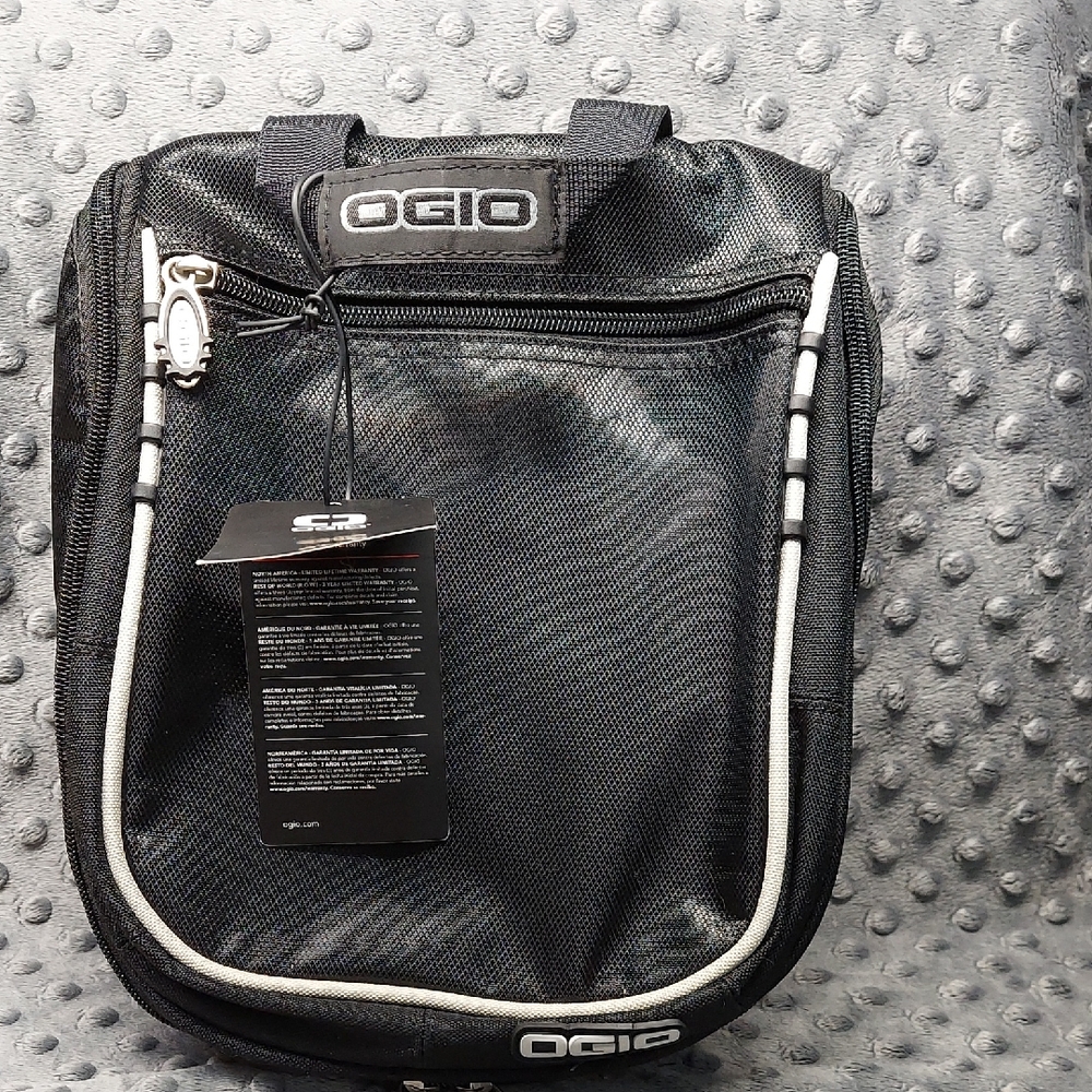 NEW OGIO Doppler Black Toiletry Bag with Sleek Design and Durable Material